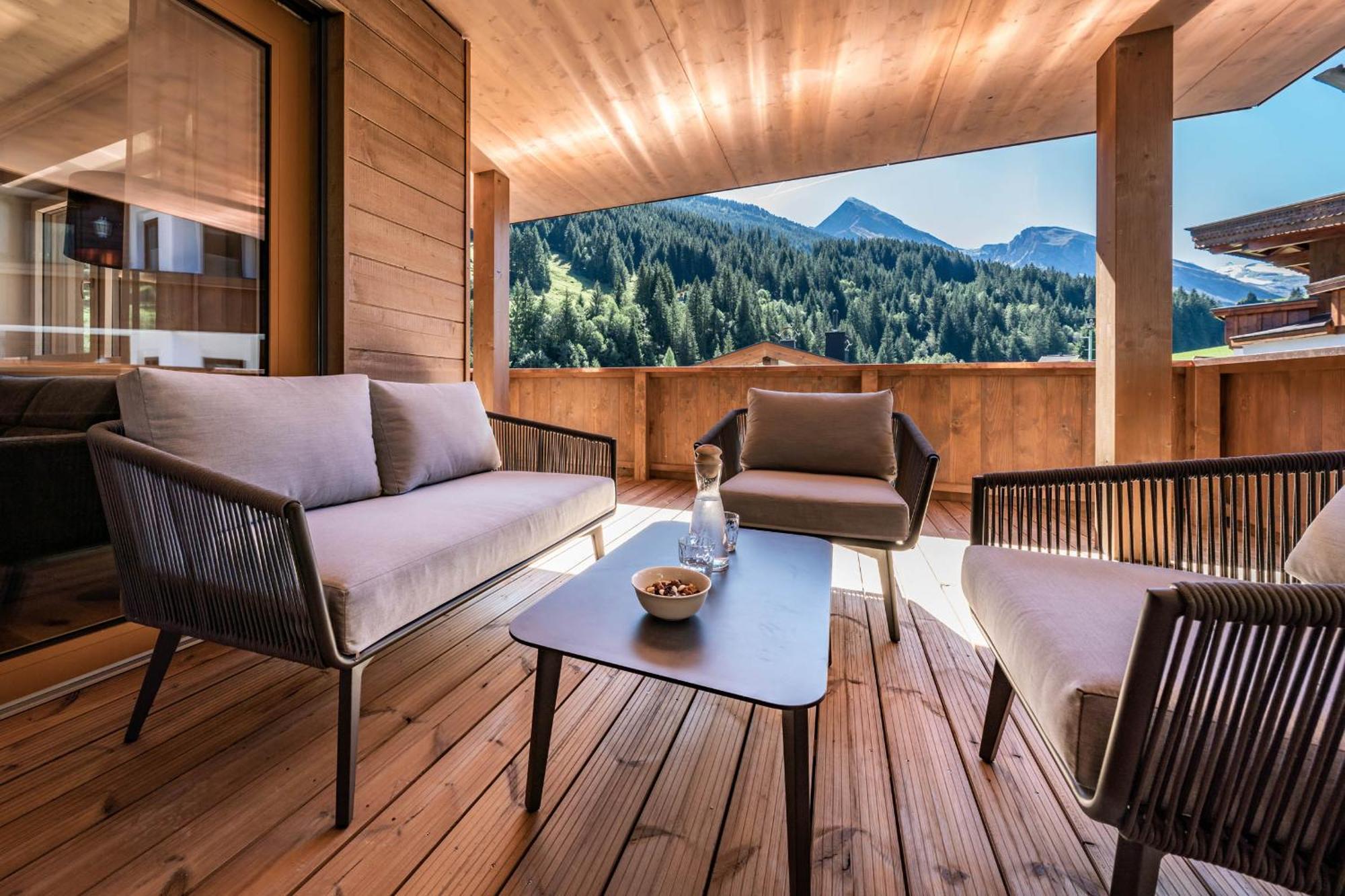Schoenblick Appartements Tux Exterior photo